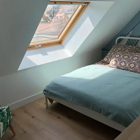 Appartement Place 6, Splendide à Deux Pas Du Port Artificiel Arromanches-les-Bains